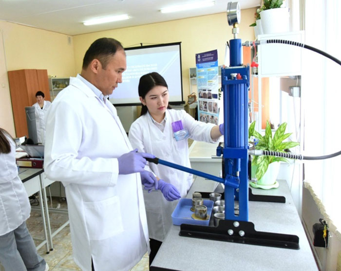 Научно-исследовательская и испытательная лаборатория «Исследование тампонажных материалов и буровых растворов»